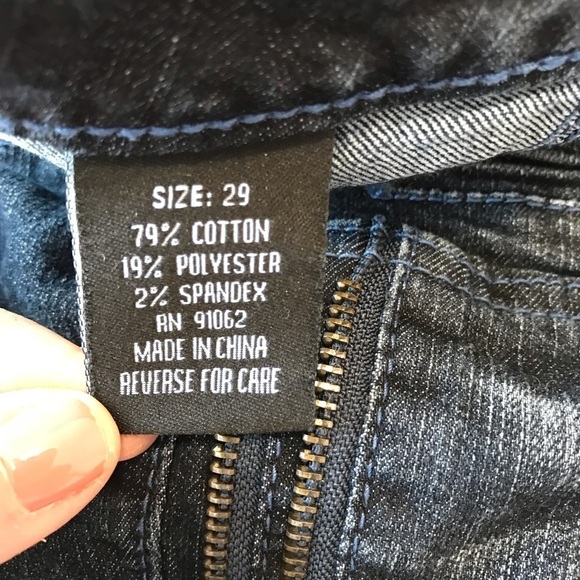 STANDARDS & PRACTICES Double Zipper Trim Detail Cropped Low Rise Jeans Size 29 - Picture 9 of 10